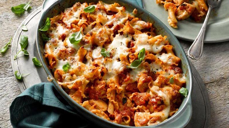 Chicken and Mozzarella Pasta Bake